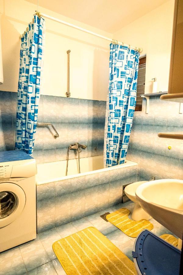Apartmani Rosa Турань Экстерьер фото