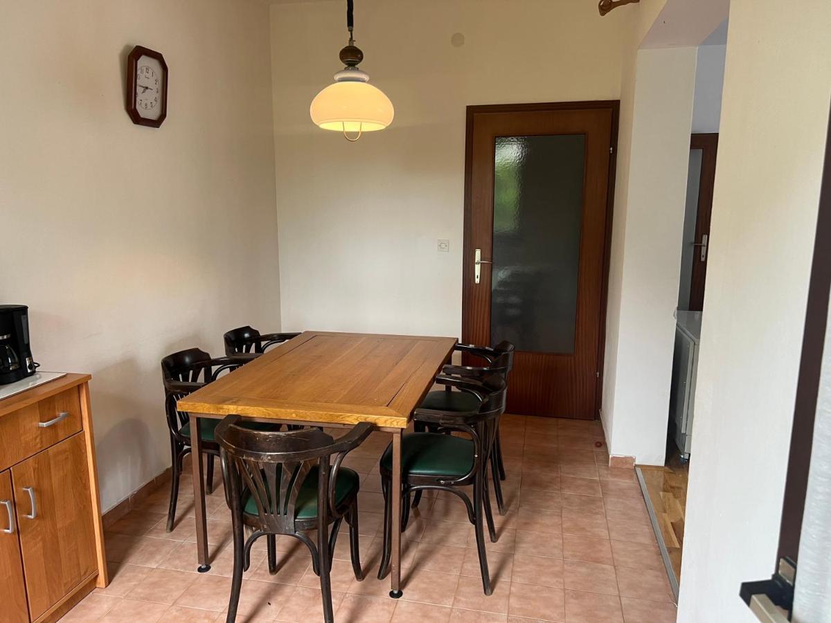 Apartmani Rosa Турань Экстерьер фото