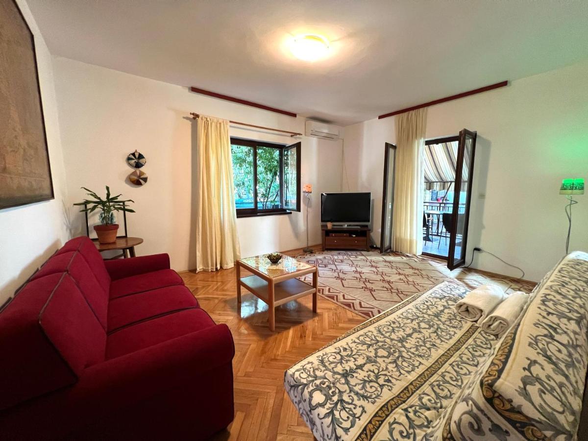 Apartmani Rosa Турань Экстерьер фото
